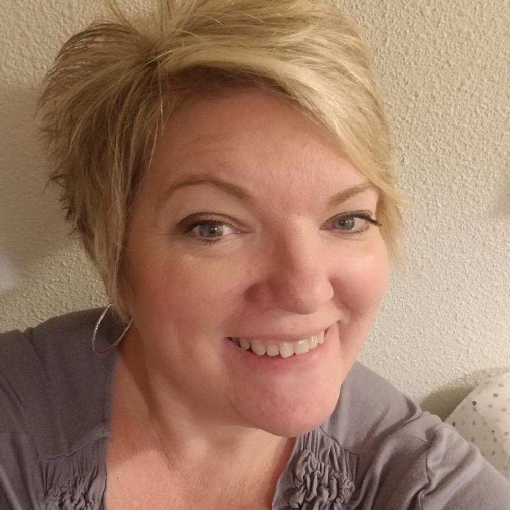 Meet your Posher, Marnie